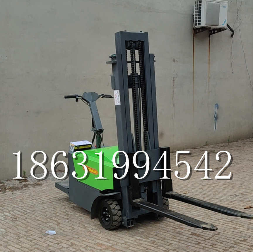 河间市优程全电动叉车插腿式堆高车液压装卸车1.5吨升高小型站驾式铲车
